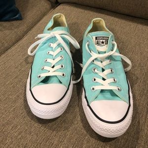 Converse Size 10